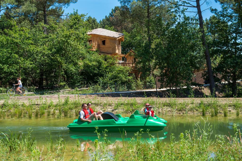 Center Parcs Le Bois Aux Daims Hotel Morton Exterior photo